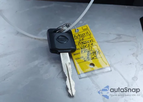 2025 Nissan Versa 1.6 S z USA, uszkodzony, nr VIN 3N1CN8DV3SL858803